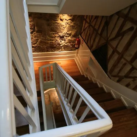 Apartment Comercio Do By Tourist Porto